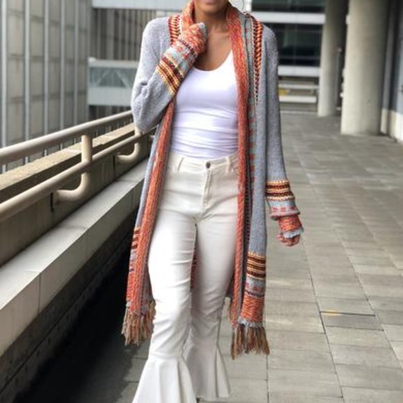 Native Cardigan - Pockets & Fringes - Grey - Picture 3 of 5